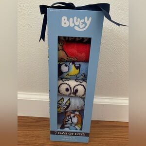Bluey kid’s 7 days or cozy socks